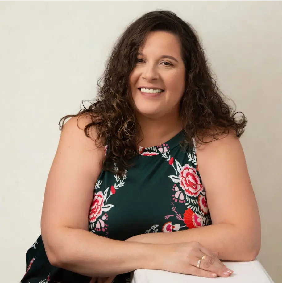 Gina Headshot Business