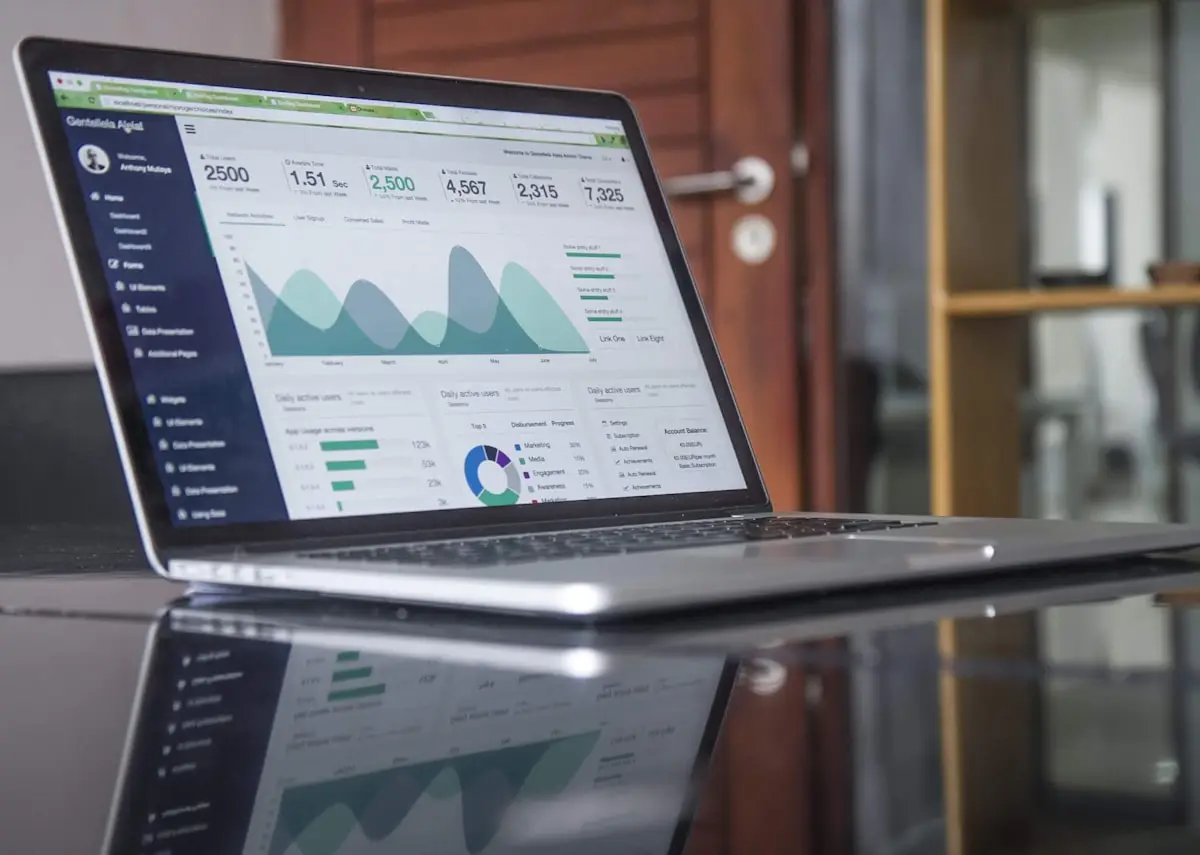 Laptop and productivity software comparison for NYC businesses