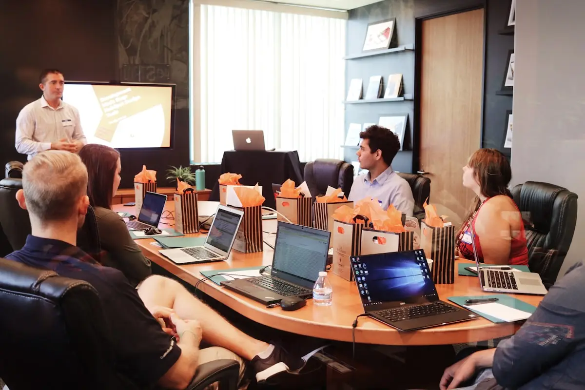 What Is a Virtual CIO (vCIO) and Does Your NYC Business Need One? 1 Executive strategy meeting for NYC technology leadership
